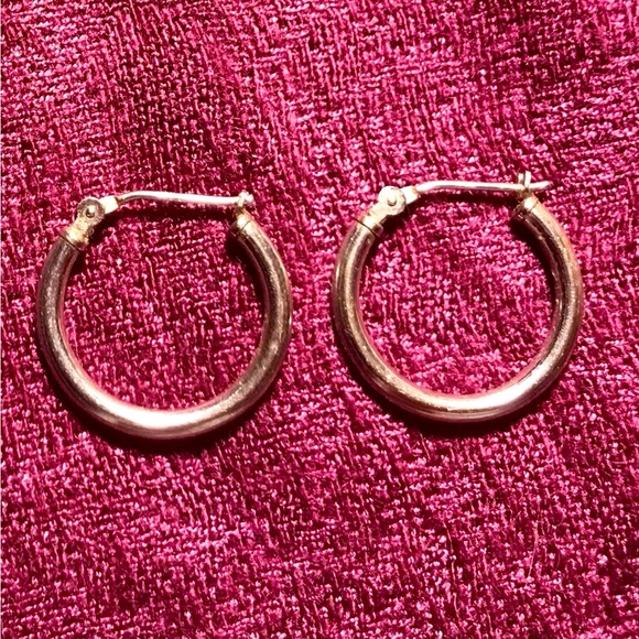 14K WHITE GOLD HOOPS - Picture 2 of 3